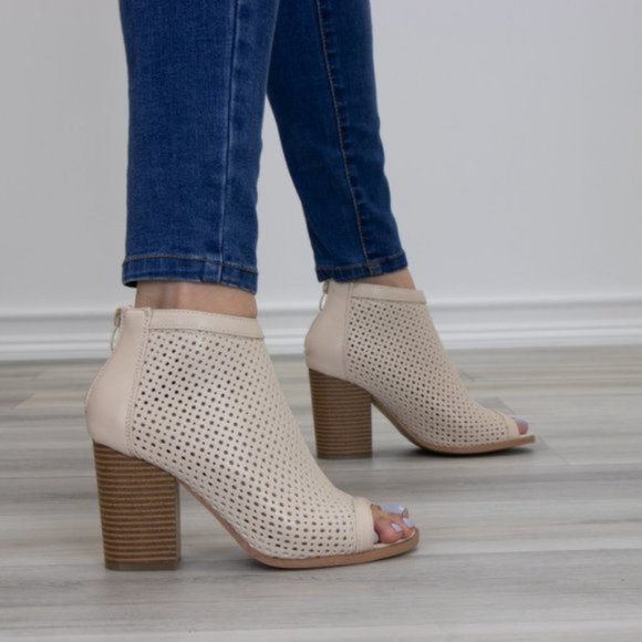 Off White Perforated Heeled Open Toe Ankle Boots - Picture 3 of 8